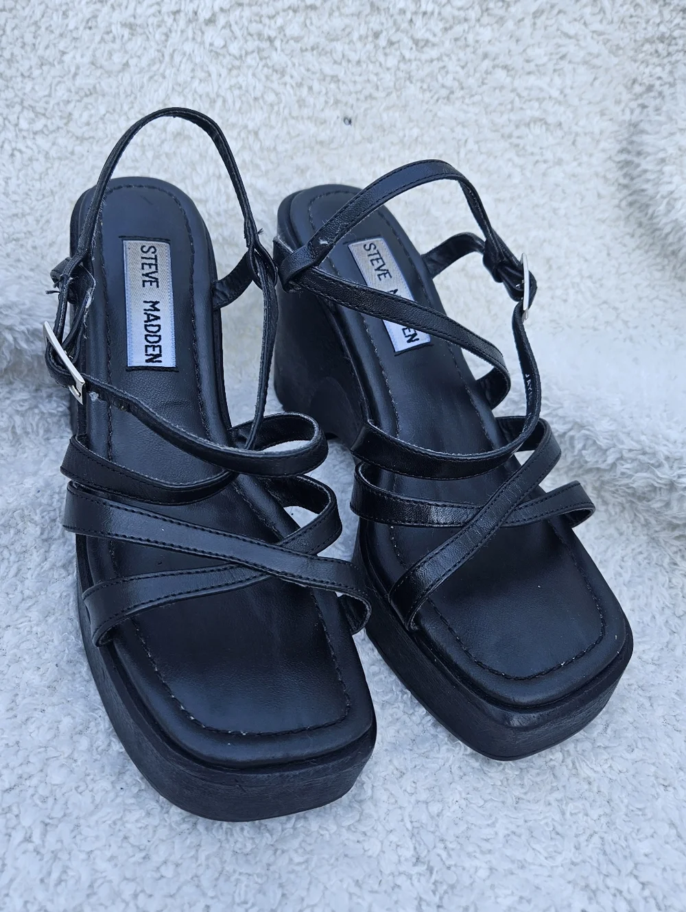 Y2K Vintage Steve Madden Black Strappy Platform Sandals - Picture 2 of 7